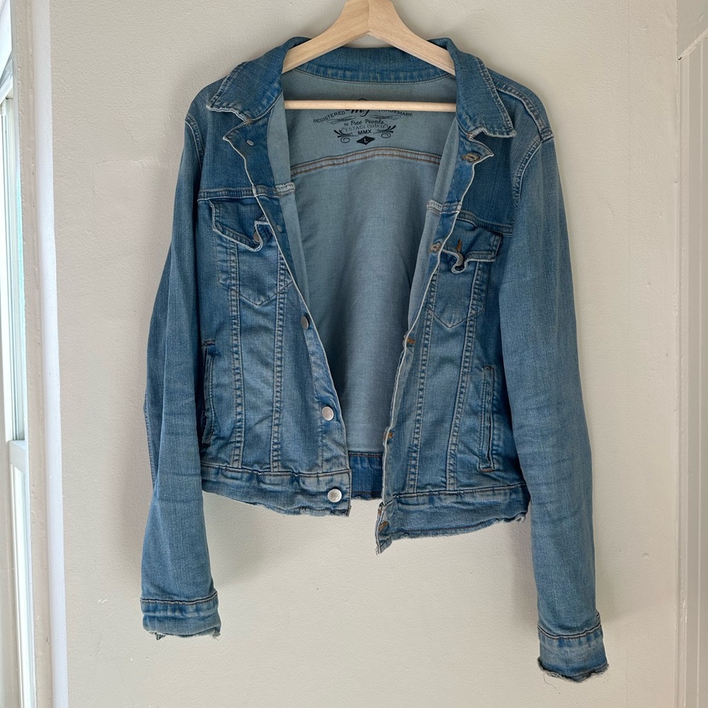 Classic Free People Blue Jean Jacket Large